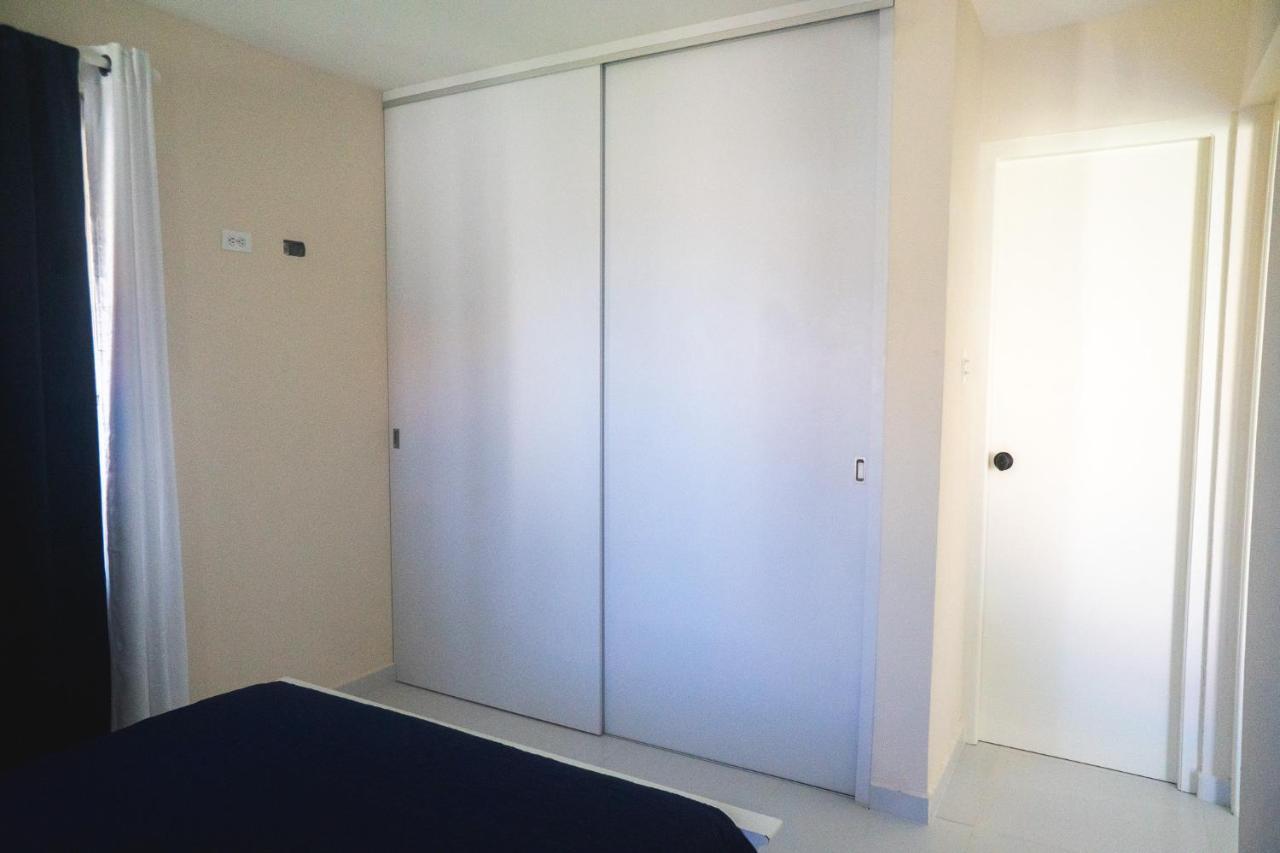 Pavia'S Centerpoint Oasis Daire Oranjestad Dış mekan fotoğraf
