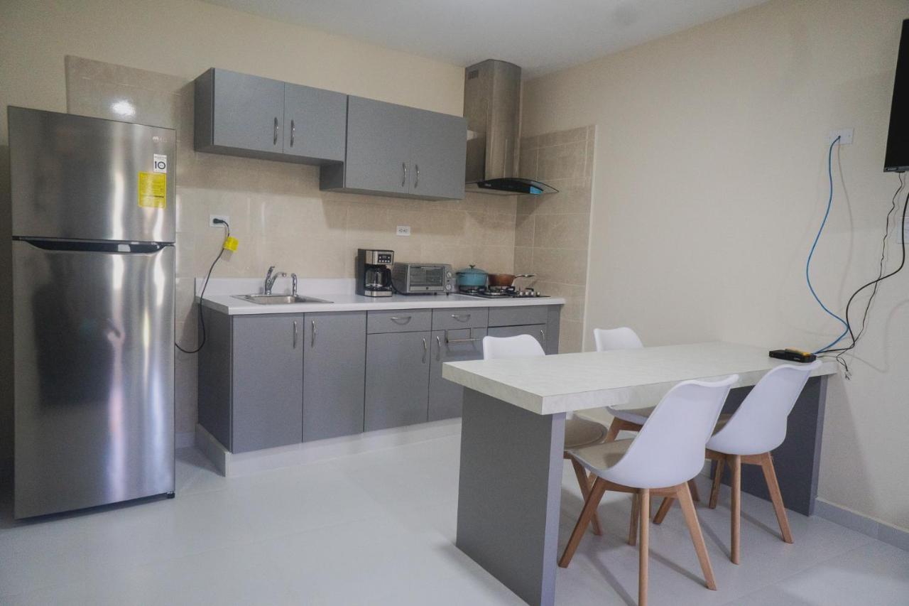 Pavia'S Centerpoint Oasis Daire Oranjestad Dış mekan fotoğraf